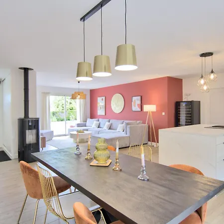 Vakantiehuis Maison De Charmante Et Reposante Hostens